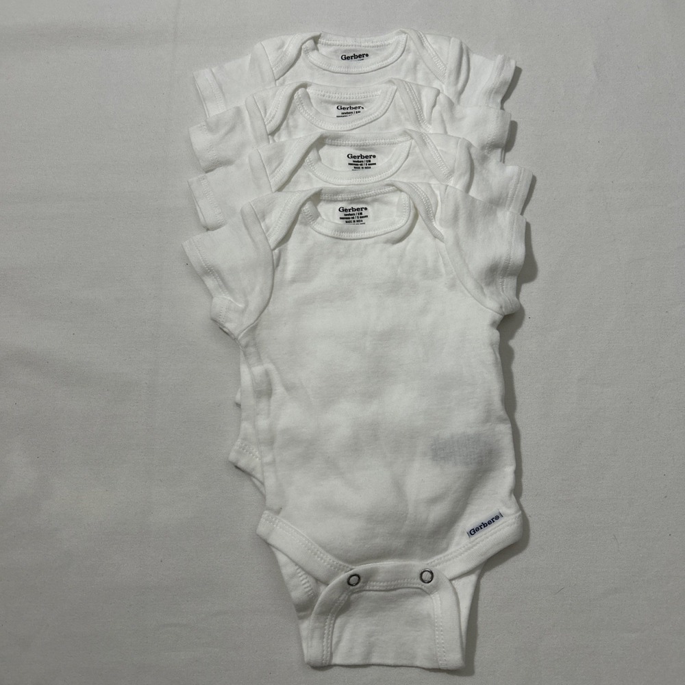 Gerber Newborn Onesies 4 Pack White 100% Cotton Short Sleeve‎ B123